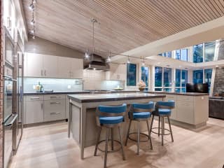 Lakeview Village image 9